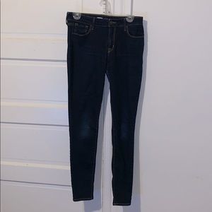 Skinny jeans